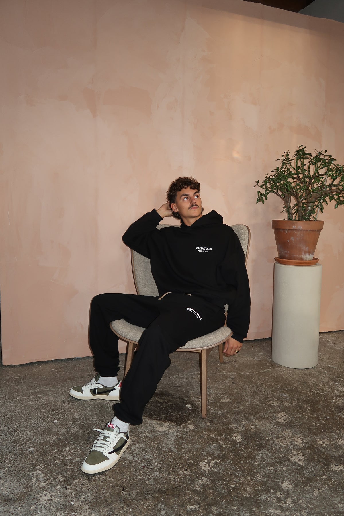 Fear of God Essentials FW24 Black White Full set